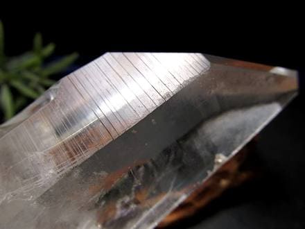 ☆幻の逸品!!☆抜群の透明度を誇るコロンビア産☆古代の叡智を封じ込め