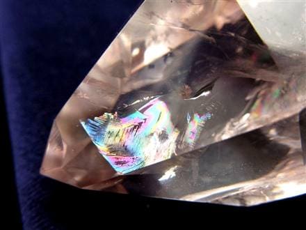 ◇鉱石コレクター羨望の希少共生鉱石◇神秘的な蛍光発光◇限られた鉱山