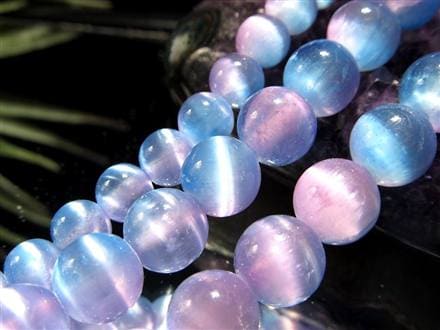 ☆一連☆抜群のキャッツアイ効果☆お買い得品質☆シルクのような繊維質