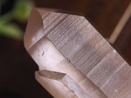 ピンクレムリアンシードクリスタル ディアマンティーナ産 木製トレー