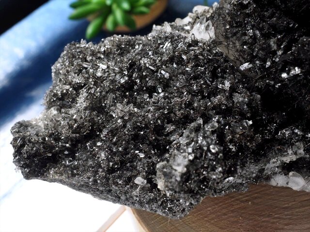 夢幻品質　ヒマラヤ最奥地の神宿る聖石　幻のブラックトルマリンインマニハール水晶 夢幻品質 ヒマラヤ最奥地の神宿る聖石 幻のブラックトルマリン