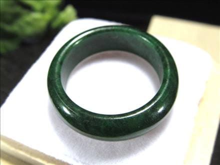 天然無処理 高級緑瑪瑙の原石くり抜きバングル グレイ 