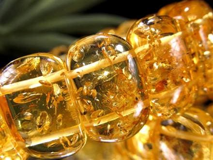 ◇存在感あるバングルタイプ◇炭酸のように弾けるスパークリング◇別名