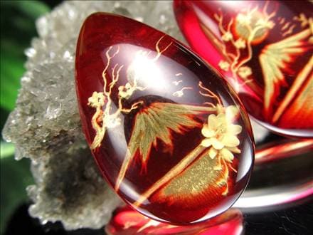 ☆職人が創り出す芸術作品☆極上天然アンバー使用☆インタリオ(沈み