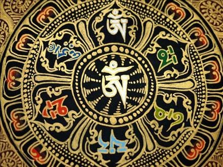 チベットタンカ 曼荼羅マンダラ仏画 絹本 肉筆 仏教美術 中国古玩WWWT133 チベットタンカ 曼荼羅 仏画 | 骨董品買取・和楽器買取 五宝堂