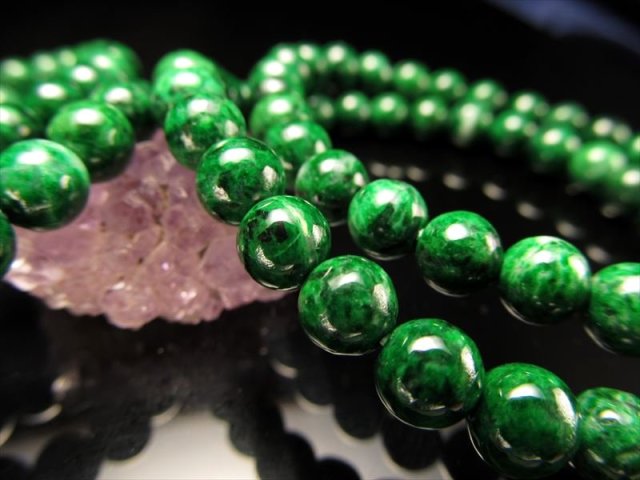 ◇極少入荷!!◇天然本翡翠！◇古来より愛され続けた石◇エネルギッシュ