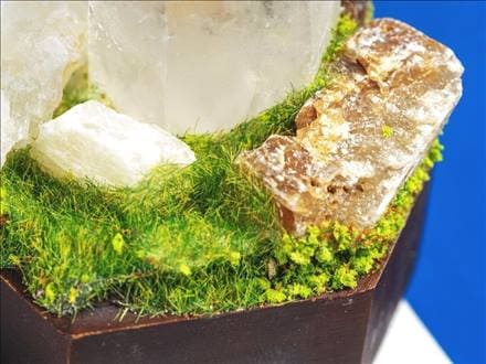 ◇幻想的な小さな世界が広がる！天然石ジオラマ◇インテリアや贈り物