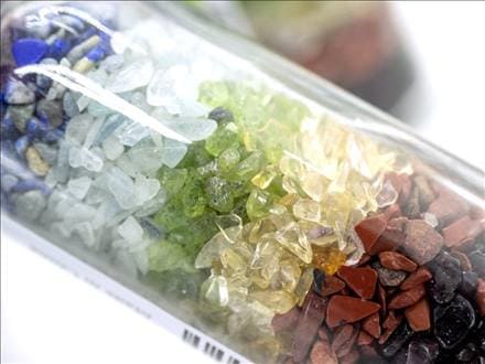 ◇激安！数量限定入荷◇7色＆7種の7層チャクラストーンズ◇上質サザレ