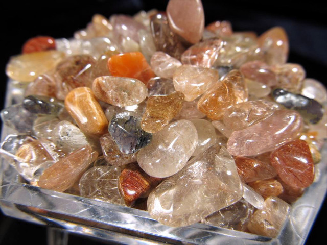 ◇お得！◇大人気！数種の針入り水晶サザレ◇全ての願望を叶える福禄寿