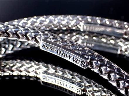 ☆クールなシルバーブレスレット☆漆黒のオニキス使用☆精神安定
