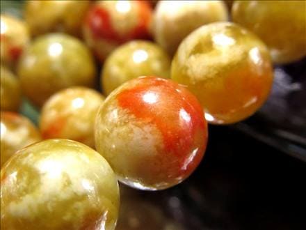 ☆一連☆オリーブカラー☆再生の象徴☆勇気と知恵を授けてくれる石