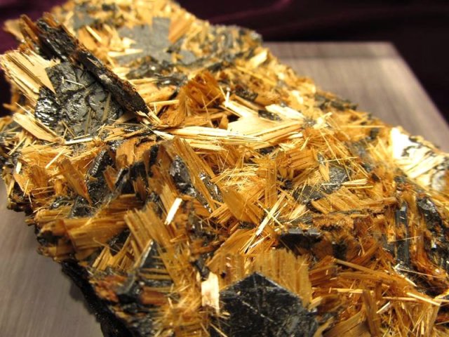 ☆激レア！プレミア級☆ルチル針だけ原石☆ゴールドタイチンルチル針