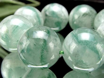 水晶 グリーンファントム ◇濃緑ファントムが際立つ！◇透明な水晶にくっきり浮かぶ緑の幻影