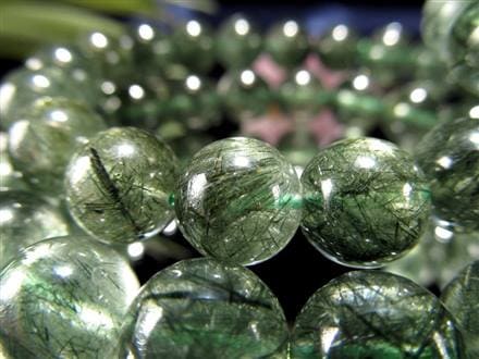 ◇透明水晶と緑針の絶妙バランス！◇たっぷりディープグリーン針◇贅沢