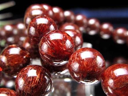 ★高品質★レッドオーロラクォーツ　ルチル入り　ブレスレット 高品質+/入手困難/希少サイズ/神秘的な共生/炎を連想させるオーロラの