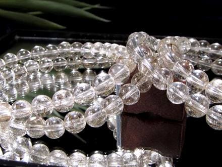 ◇存在感ある銀針入り水晶◇針バランス良好！◇落ち着きのあるほんのり