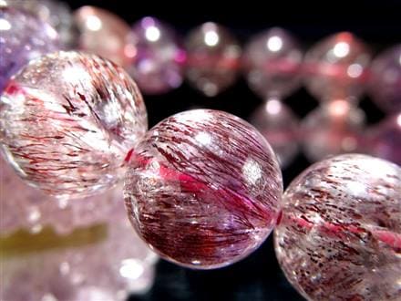 ◇極上品質-輝きの極み-◇濃色インクルージョンが揃った逸品◇浄化不要