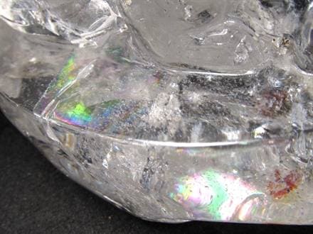◇神秘的な九尾の狐◇透明水晶を贅沢に使用◇虹が浮かぶ幻想的な逸品