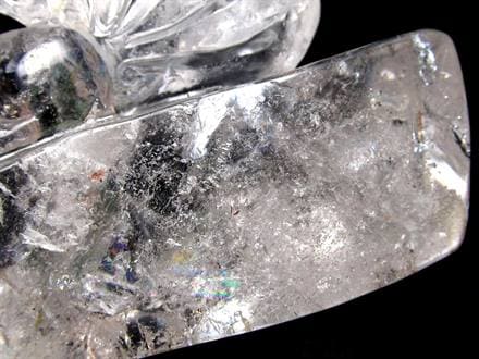 ◇神秘的な九尾の狐◇透明水晶を贅沢に使用◇虹が浮かぶ幻想的な逸品