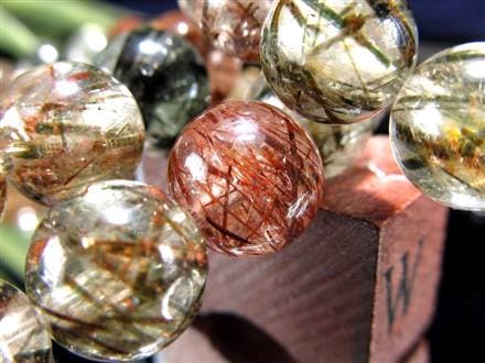 ◇スタッフオススメ！◇針が際立つ多彩な表情！4色MIXルチル◇透明感