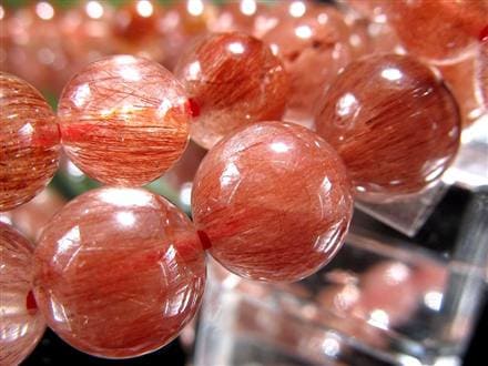 ◇深みのあるレッド再登場！◇濃い赤が魅力◇繊細な極細針たっぷり