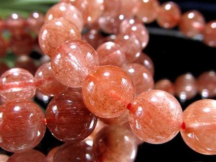 ◇深みのあるレッド再登場！◇濃い赤が魅力◇繊細な極細針たっぷり