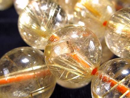 ◇透明感に映える豊富な金針◇繊細針から存在感ある太針まで◇華やかな