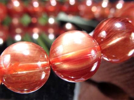 ◇入手困難！超高透明度アンデシン◇深紅に輝く宝石質◇カラーチェンジ