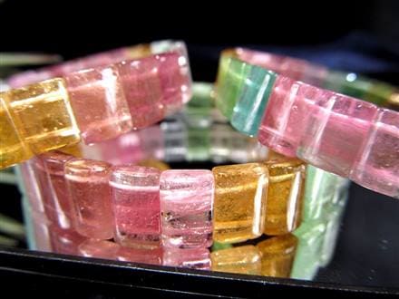 ◇ポップなパステルカラー！上質結晶贅沢使用◇トルマリンの魅力満載