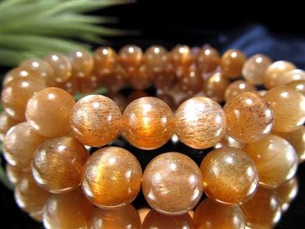 ◇太陽と月のパワーが宿る石◇煌めくアベンチュレッセンス＆上品な  