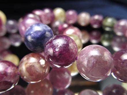 ◇希少!!◇マイカと水晶が共生◇妖艶パープルに浮かぶ白い羽◇抜群の