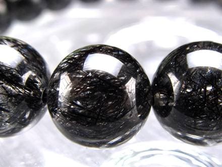 ◇漆黒の針に現れる奇跡の虹！◇抜群の透明感×濃密ブラック針◇幻想的