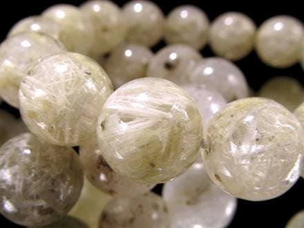 ◇超お買い得価格！◇ほんのりイエローグリーン◇たっぷり激レア