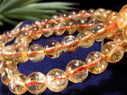 ◇クリアなゴールデンカラー！◇煌くインクルージョン◇中には虹入りも