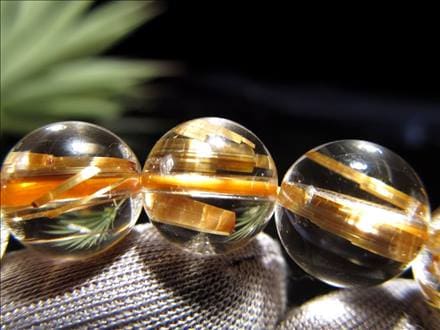 ◇圧倒的に目を引く黄金色◇澄んだ透明度×極上の煌めき◇キャッツアイ