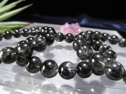 ◇透明感抜群!!ふんわり広がる黒兎針◇精神との調和の石◇心身を強くし  