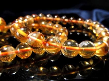 ◇最強の組み合わせ！幸福の守護石◇ふんわり浮かぶ幻想的な天使の羽根