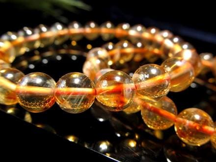 ◇最強の組み合わせ！幸福の守護石◇ふんわり浮かぶ幻想的な天使の羽根