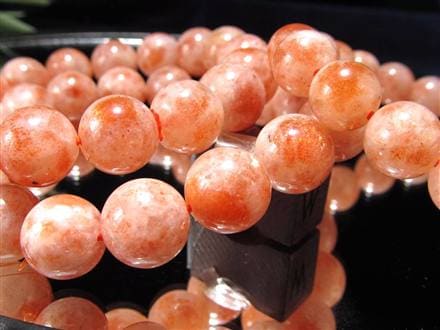 ◇激安価格！◇ホワイトとオレンジレッドのコントラスト◇太陽神の象徴