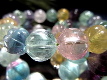 ◇極上！色とりどりのフローライト◇キュートなかぼちゃ型◇ころんと