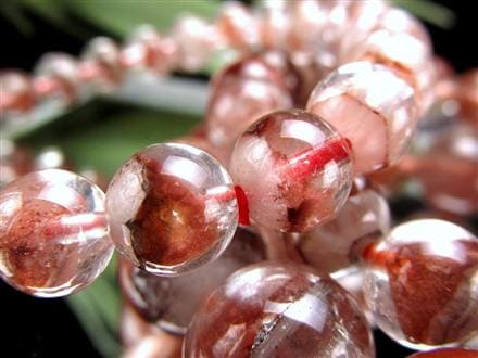 ◇ワンランク上の品質をお手頃に！◇澄み切る透明感×赤白ファントム