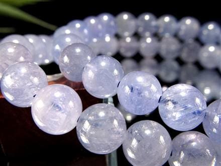 ☆人々を魅了する『20世紀の宝石』☆神秘的な青紫色☆12月の誕生石