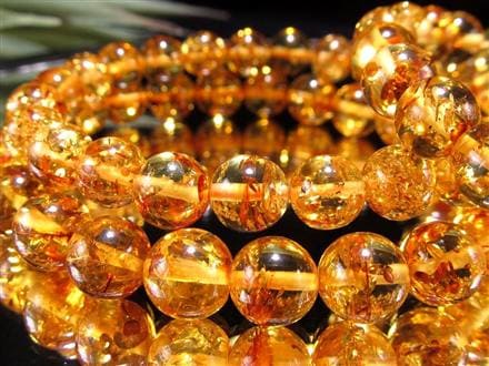 ☆濃厚ハニーカラーが煌めく☆内包物が美しく舞う神秘の輝き☆愛を願う