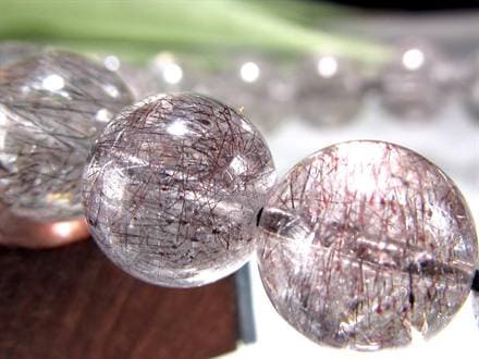 ☆クリア感際立つ逸品☆花火のような煌めき☆幸運やチャンスを