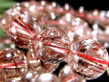 ☆透明感抜群！☆華やかに映える赤針水晶☆上品なレッドブラウンカラー
