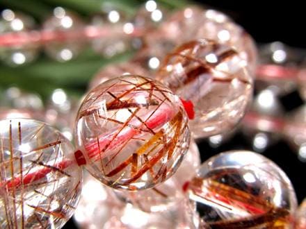 ☆透明感抜群！☆華やかに映える赤針水晶☆上品なレッドブラウンカラー