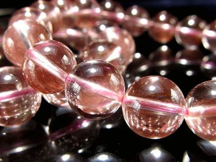 ☆コスパ抜群！☆クリア水晶×淡いピンクにきらめくラビット針☆希少