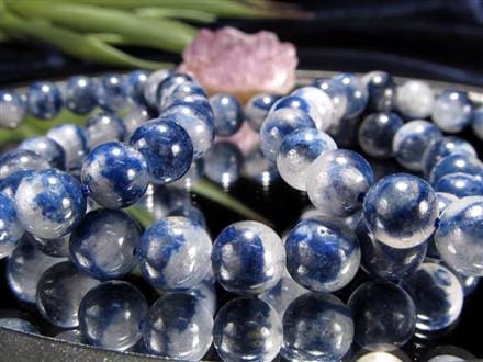 ☆青色多めタイプ☆知る人ぞ知る美しき希少石☆上品な瑠璃色☆思慮の石  
