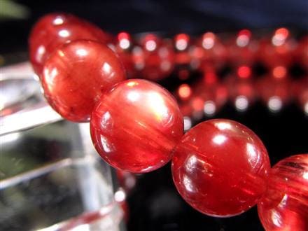 ☆入手困難！超高透明度アンデシン☆深紅に輝く宝石質☆カラーチェンジ