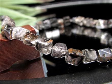 ☆コスパ最強☆黒銀色のプラチナ針☆希少形状！ランダムカットタンブル